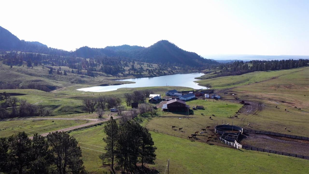 فيلا Lake Guest Ranch Devils Tower المظهر الخارجي الصورة